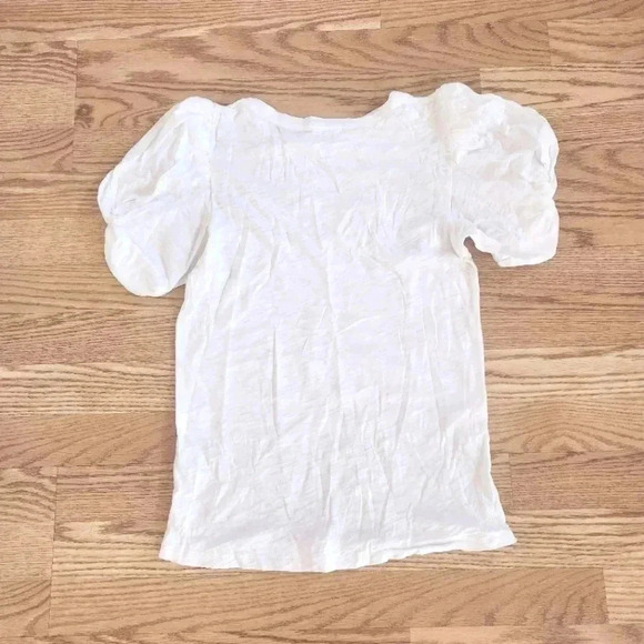 EUC Goldie Mutton Knot Short Sleeve T-Shirt in White, Size S - Picture 8 of 10